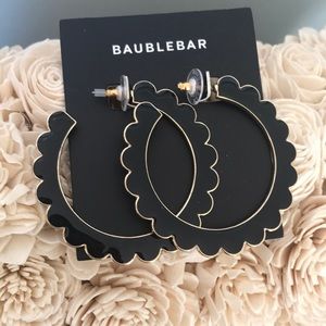 BaubleBar Jewelry - Baublebar Black/Gold Scallop Hoop Earrings EUC BaubleBar Jewelry - Baublebar Black/Gold Scallop Hoop Earrings EUC